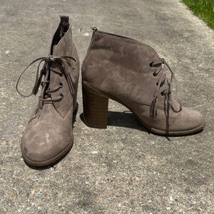 a.n.a Women's Brown Ankle Boots